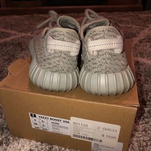 YEEZY BOOST 350 "MOONROCK"